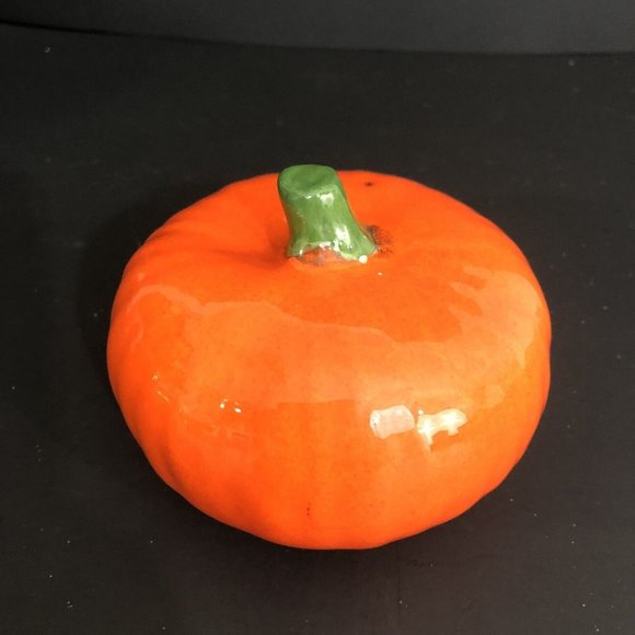 Vintage Ceramic 4" Pumpkin Vegetable Kitchen Decoration Art Pottery MCM - Picture 3 of 4